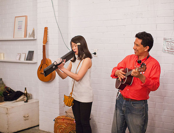 Ukulele And Guitar Duo Perth - Musicians Singers